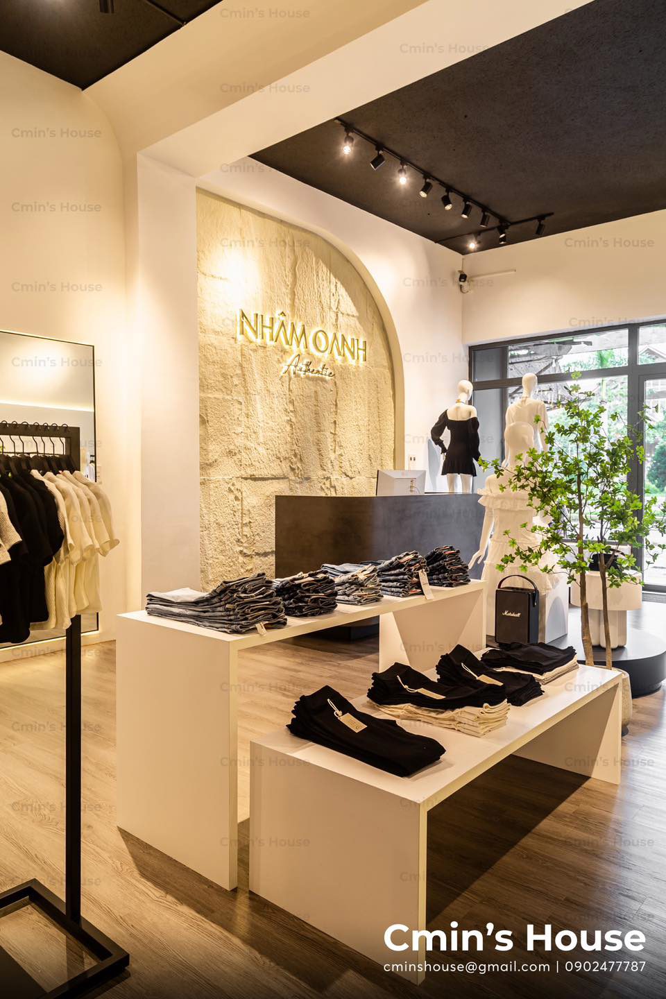 Nham Oanh Shop — F&B — Việt Nam